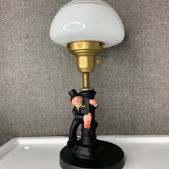 Vintage Charlie Chaplin Bar Lamp Hobo Drunk Lamp Post Glass Table Light - Picture 4 of 11